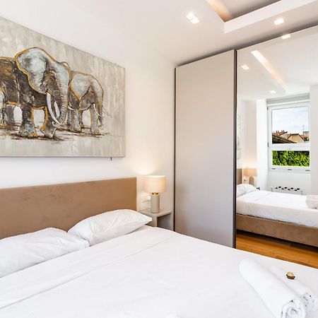 Moscova Luxury Home มิลาน ภายนอก รูปภาพ